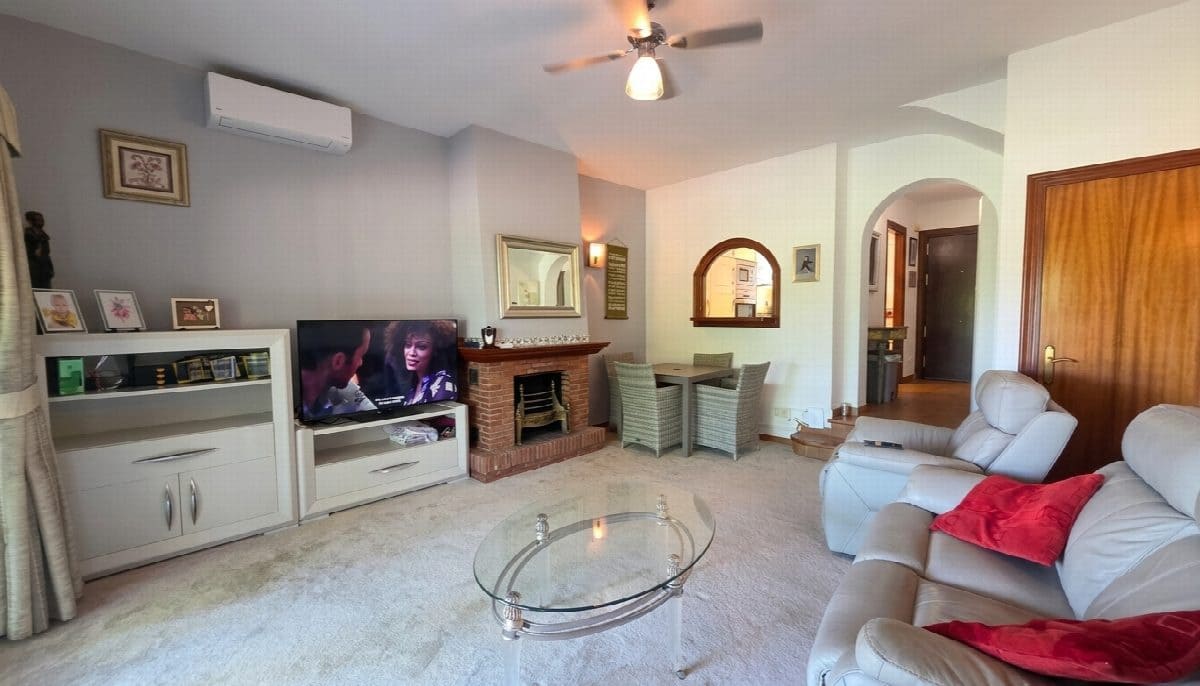 2 bedroom Townhouse for sale in Mijas Golf with pool - € 370,000 (Ref: 9998480)