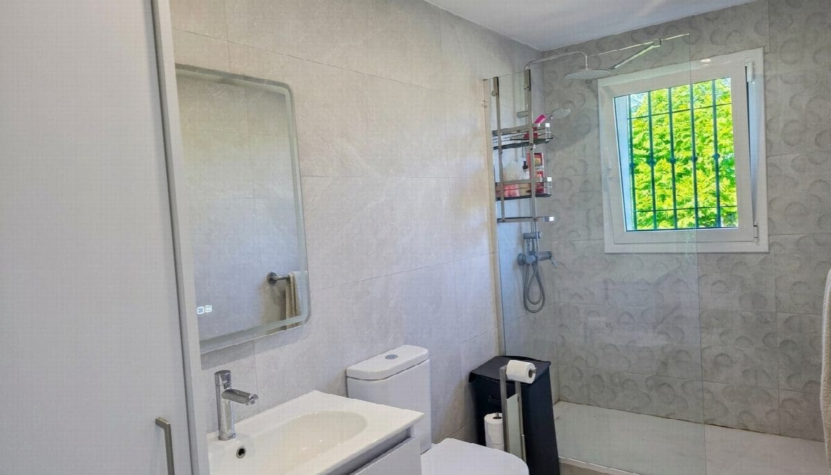 2 bedroom Townhouse for sale in Mijas Golf with pool - € 370,000 (Ref: 9998480)