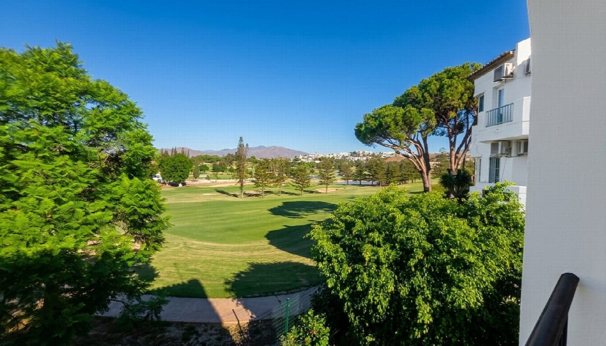 2 bedroom Townhouse for sale in Mijas Golf with pool - € 370,000 (Ref: 9998480)