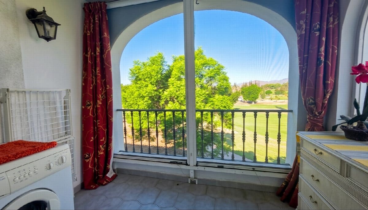 2 bedroom Townhouse for sale in Mijas Golf with pool - € 370,000 (Ref: 9998480)