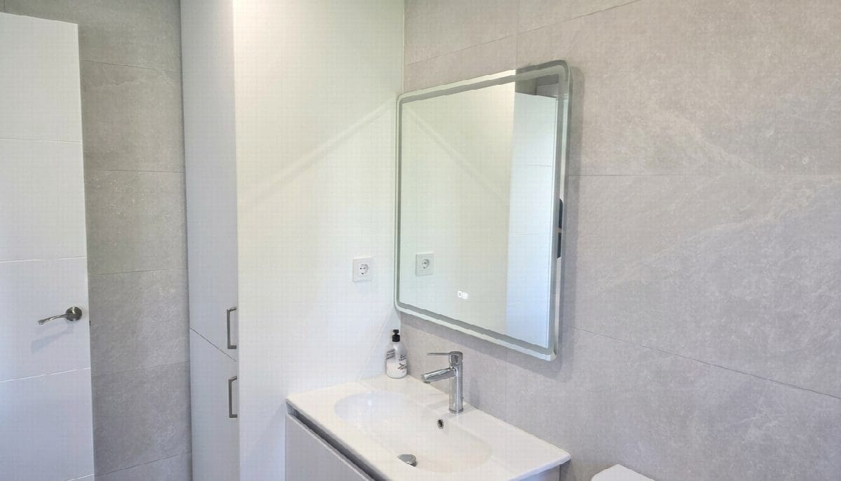 2 bedroom Townhouse for sale in Mijas Golf with pool - € 370,000 (Ref: 9998480)