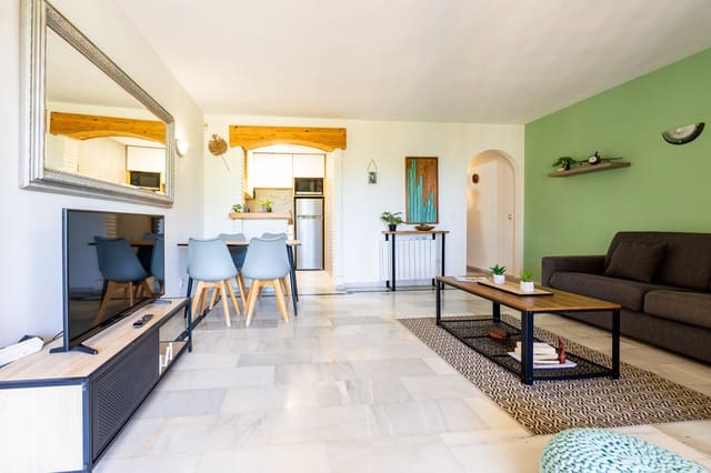 Apartamento de 2 habitaciones en Calahonda, Mijas en venta con piscina - 298.000 € (Ref: 10004928)