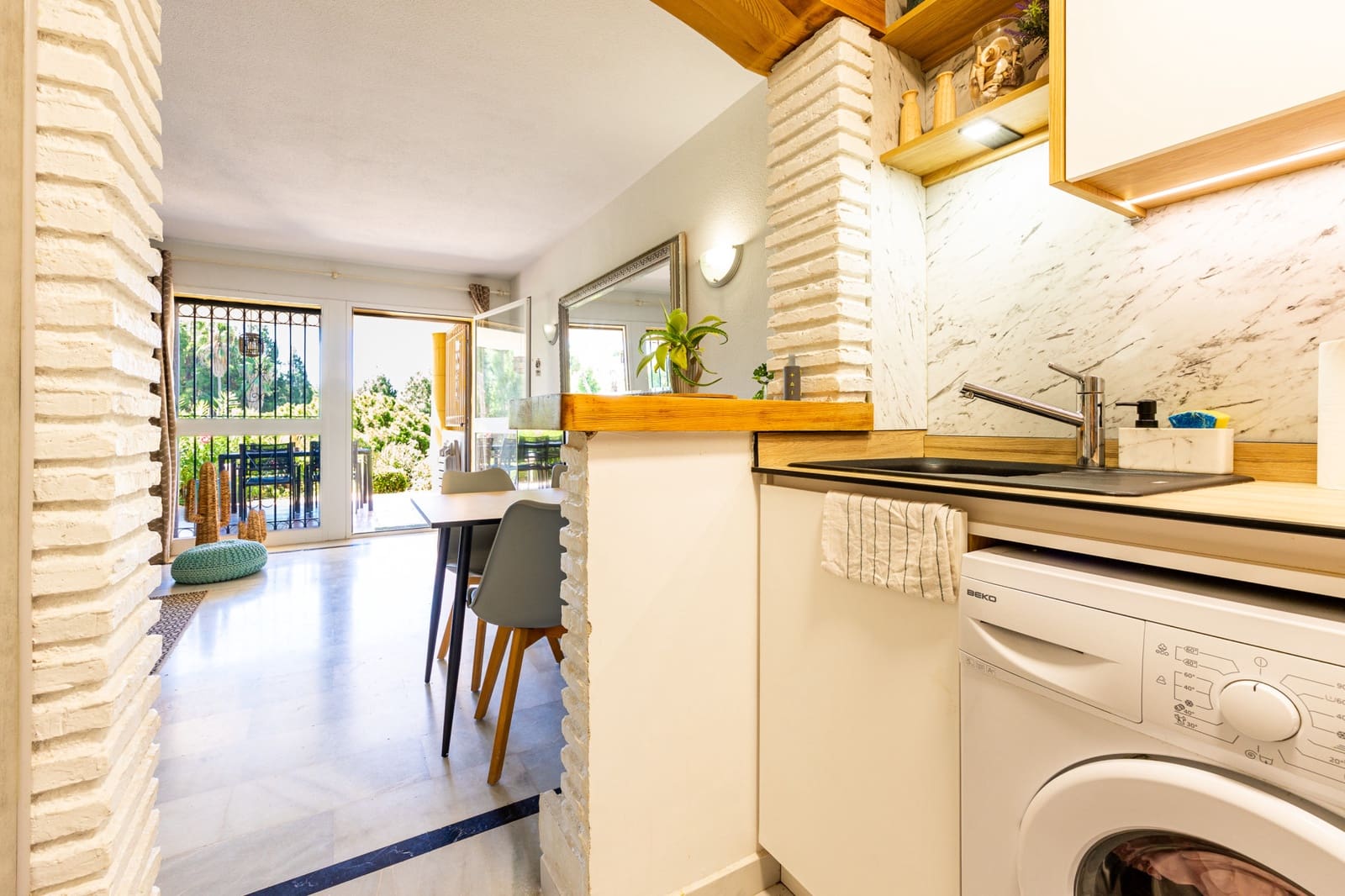 2 sypialnia Apartament na sprzedaż w Calahonda z basenem - 298 000 € (Ref: 10004928)