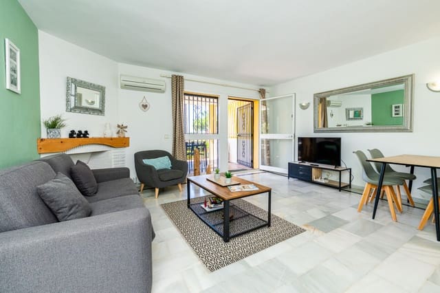 Apartamento de 2 habitaciones en Calahonda, Mijas en venta con piscina - 298.000 € (Ref: 10004928)