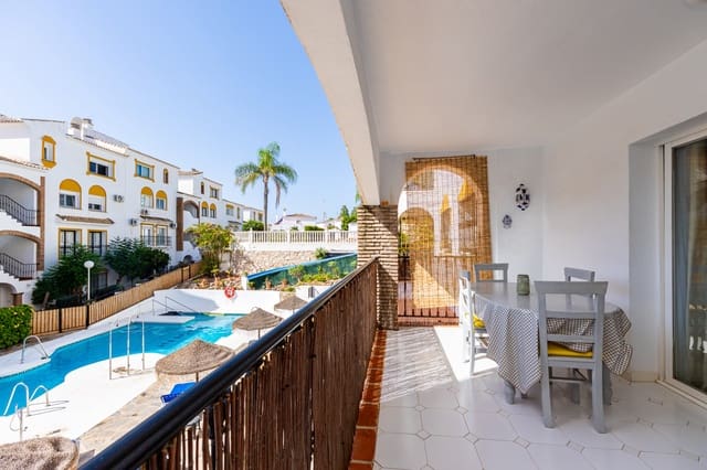 Apartamento de 2 habitaciones en Calahonda, Mijas en venta con piscina - 285.000 € (Ref: 10016962)