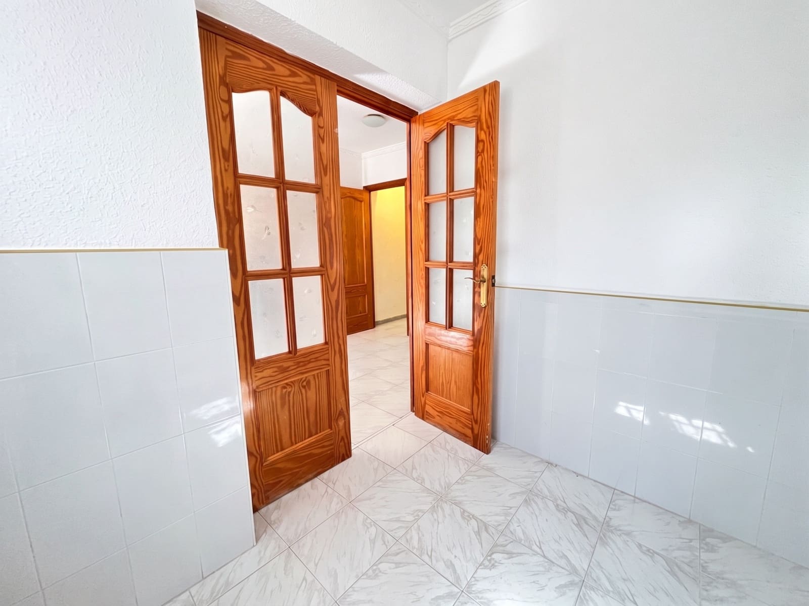 4 soverom Villa til salgs i Benalmadena med garasje - € 636 500 (Ref: 10016963)