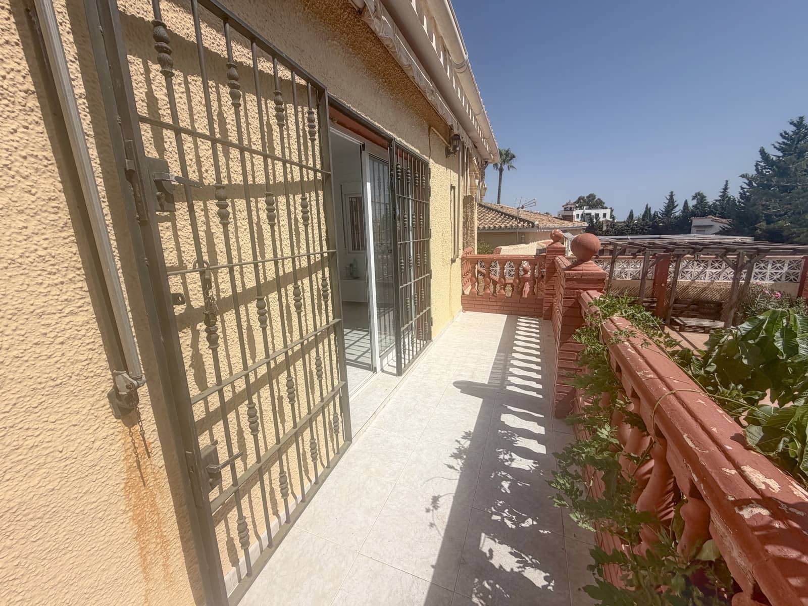 4 soverom Villa til salgs i Benalmadena med garasje - € 636 500 (Ref: 10016963)