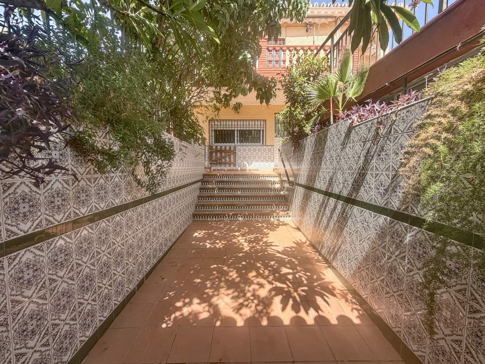 4 soverom Villa til salgs i Benalmadena med garasje - € 636 500 (Ref: 10016963)