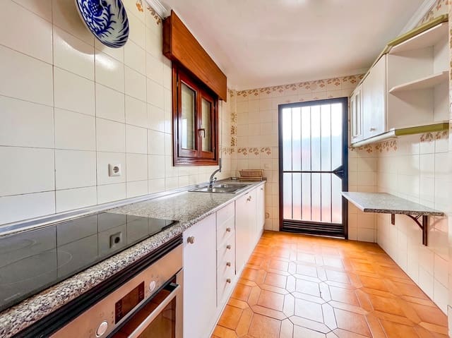 3 makuuhuone Huvila myytävänä paikassa La Capellania, Benalmádena mukana uima-altaan 
autotalli - 869 600 € (Ref: 10020010)