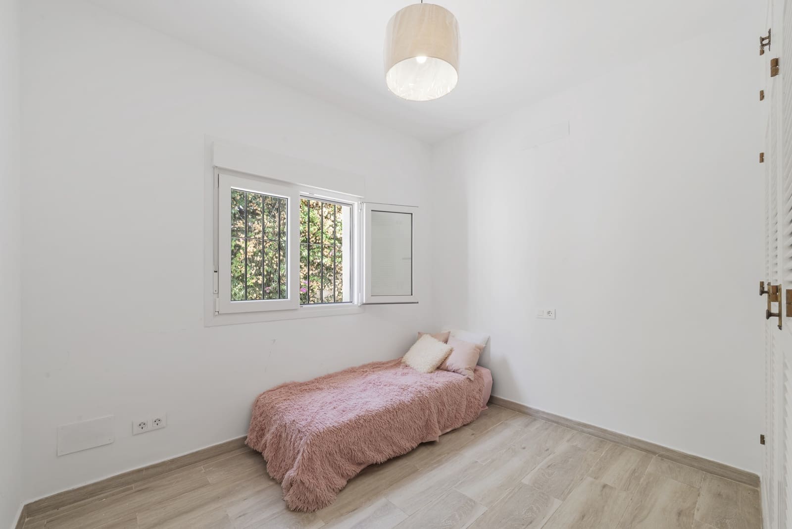 7 sovrum Villa till salu i Mijas Costa med pool garage - 1 650 000 € (Ref: 10021847)