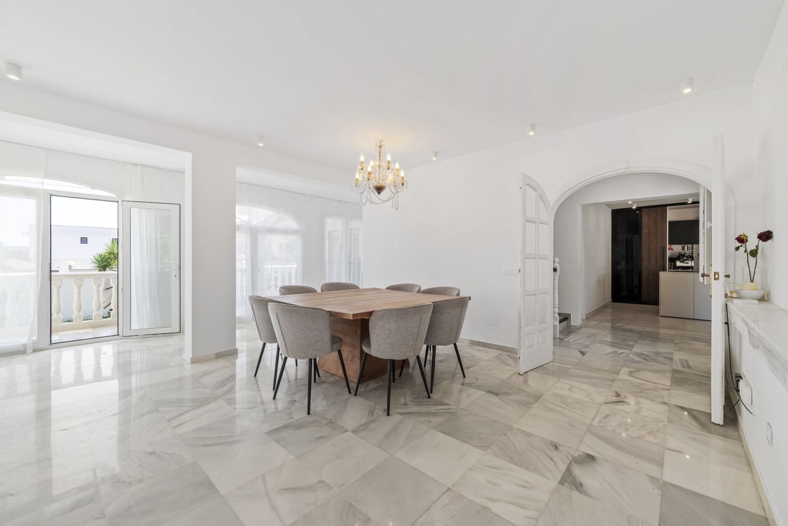 7 sovrum Villa till salu i Mijas Costa med pool garage - 1 650 000 € (Ref: 10021847)