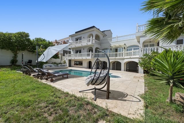 7 bedroom Villa for sale in Mijas Costa, Mijas with pool garage - € 1,650,000 (Ref: 10021847)
