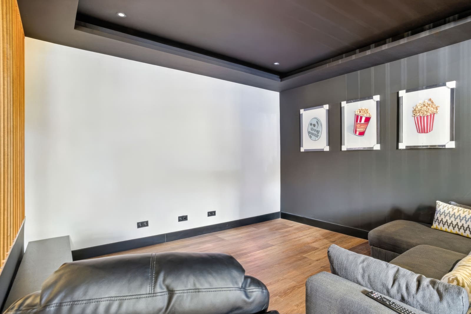 6 sovrum Villa till salu i Mijas Costa med pool garage - 1 395 000 € (Ref: 10024983)