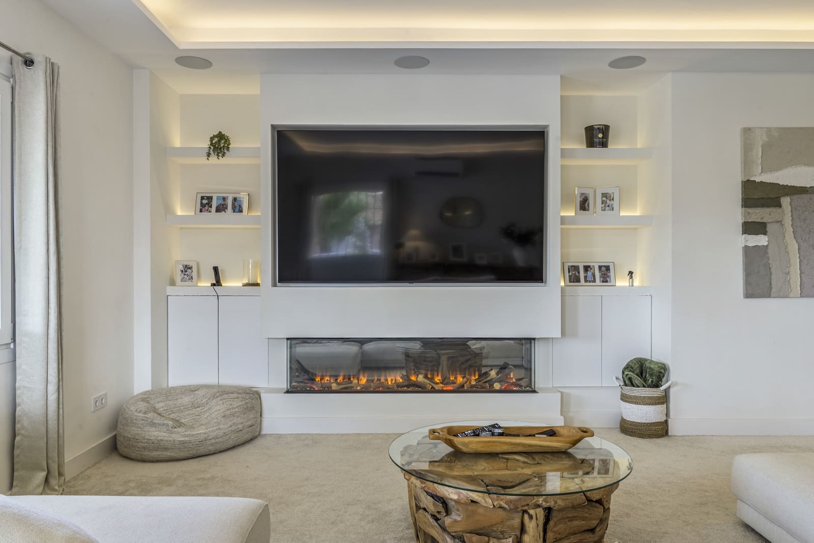 6 bedroom Villa for sale in Mijas Costa with pool garage - € 1,395,000 (Ref: 10024983)