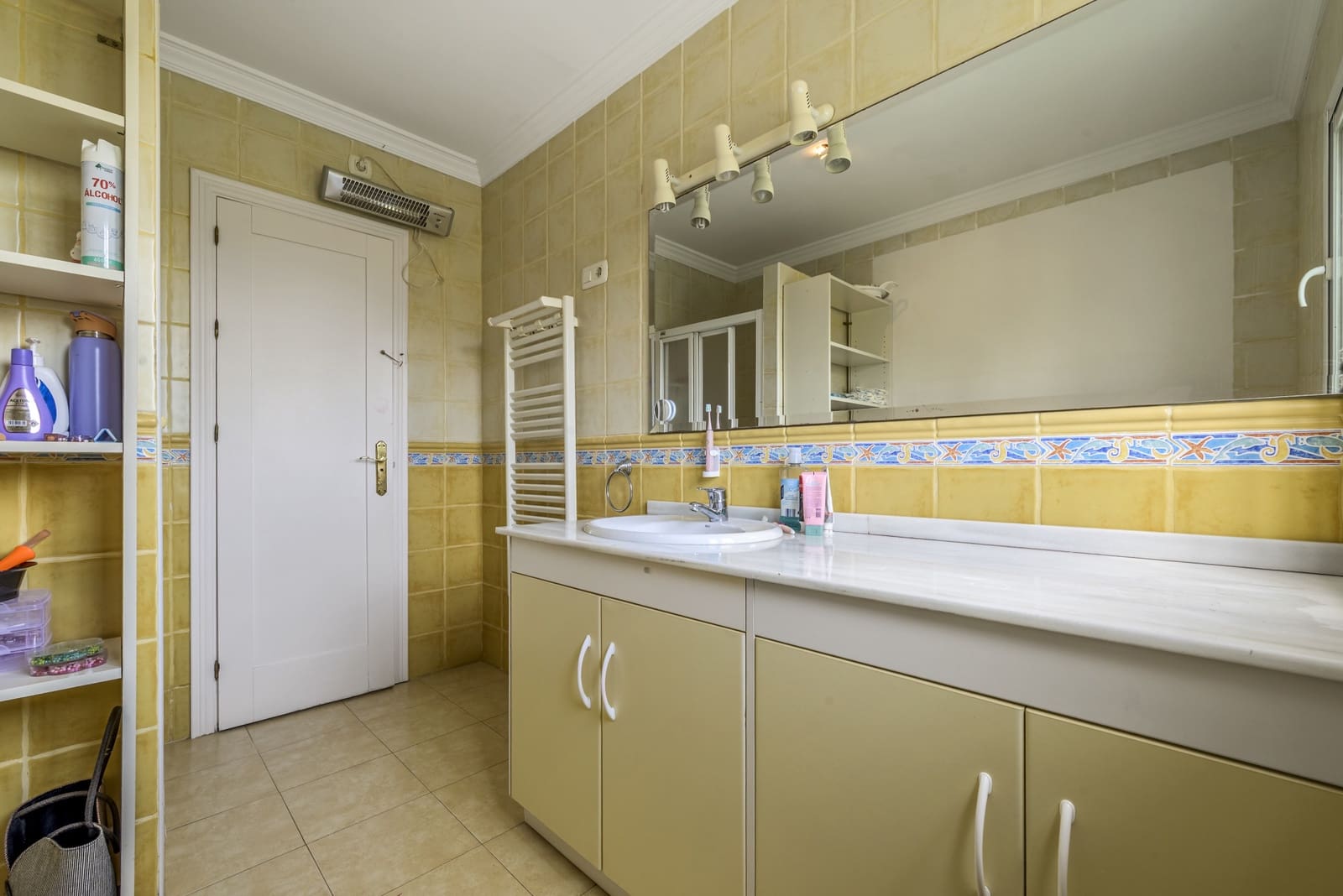 6 bedroom Villa for sale in Mijas Costa with pool garage - € 1,395,000 (Ref: 10024983)
