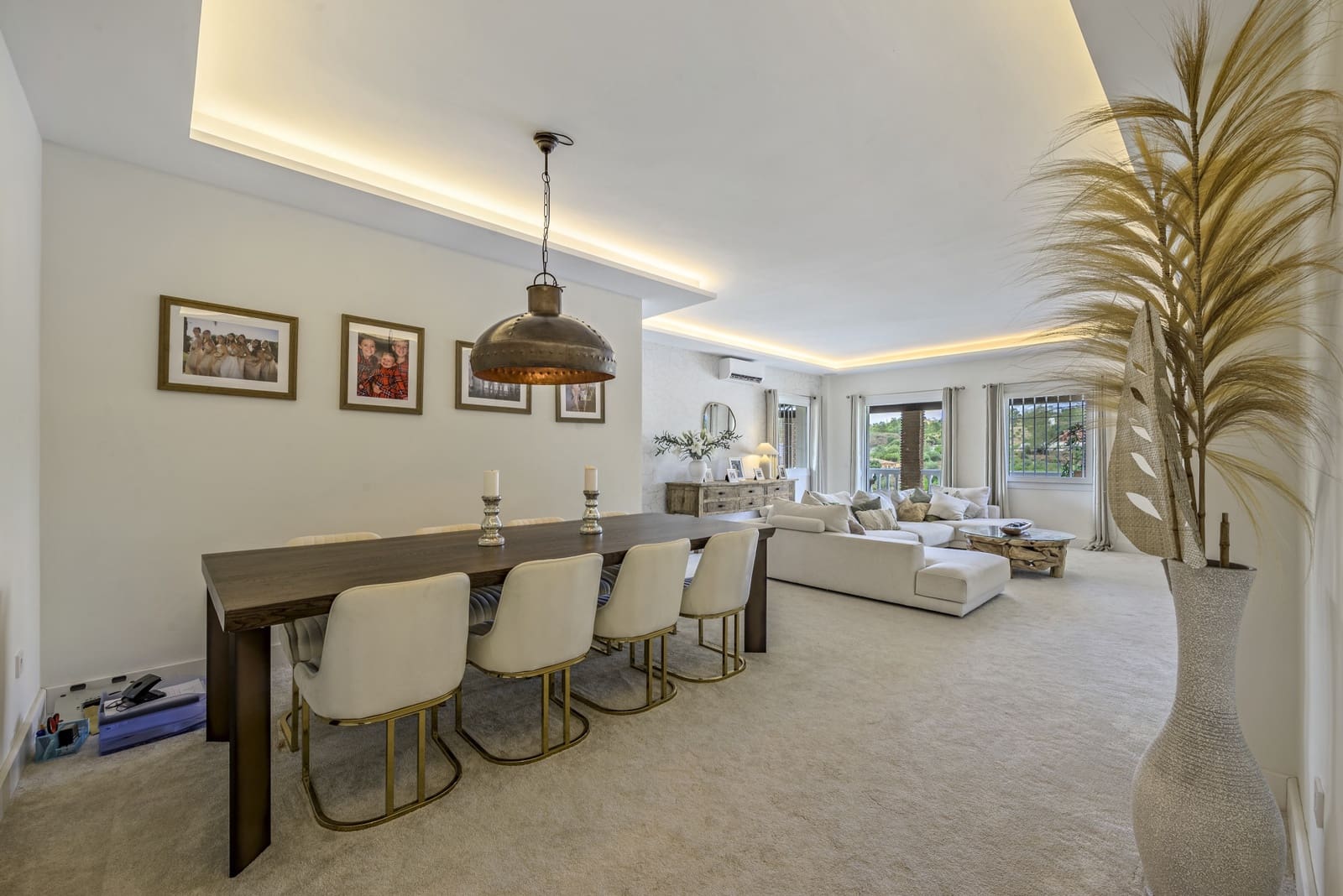 6 bedroom Villa for sale in Mijas Costa with pool garage - € 1,395,000 (Ref: 10024983)