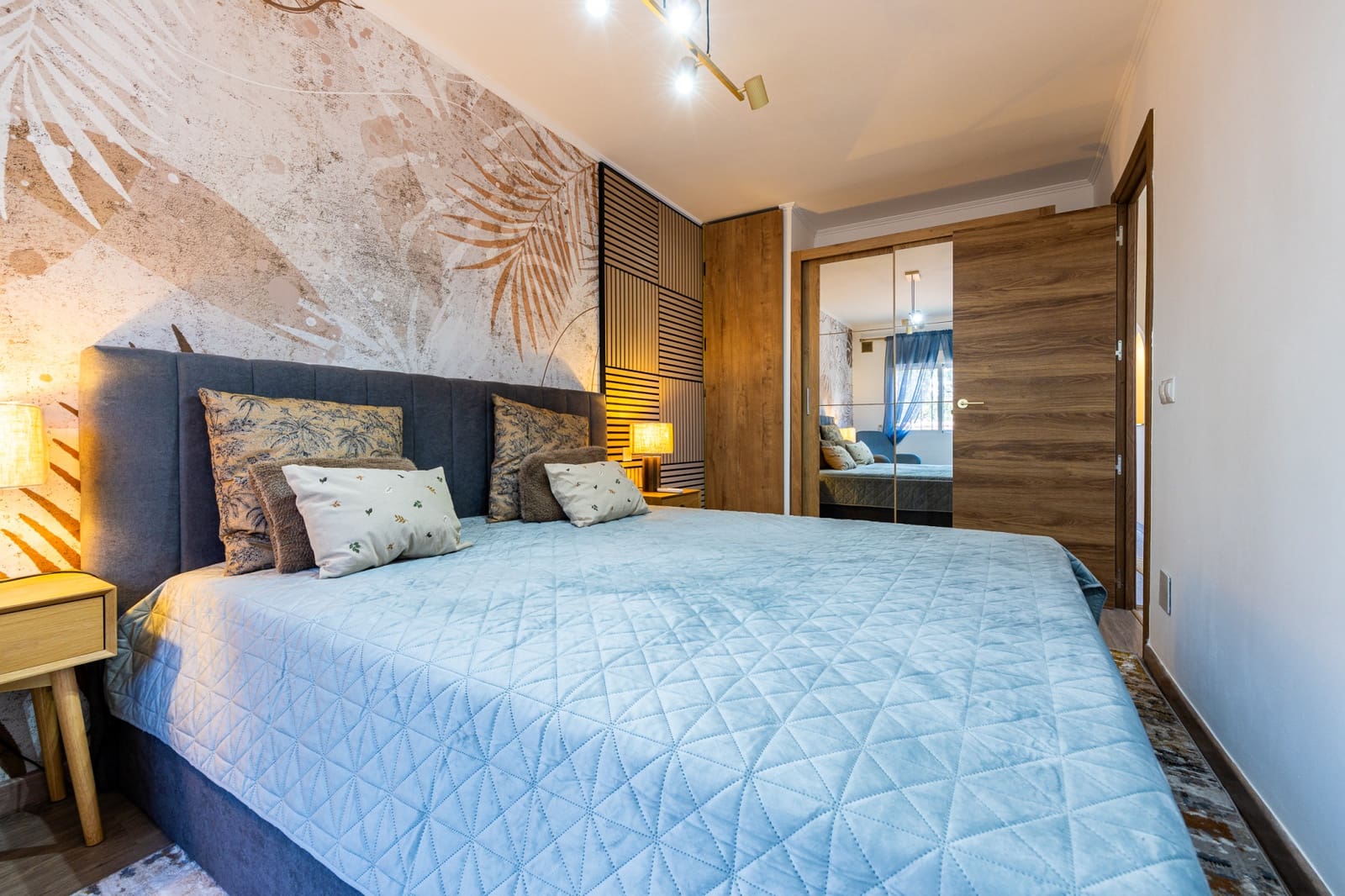 4 quarto Moradia Geminada para venda em Calahonda com piscina - 630 000 € (Ref: 10031362)
