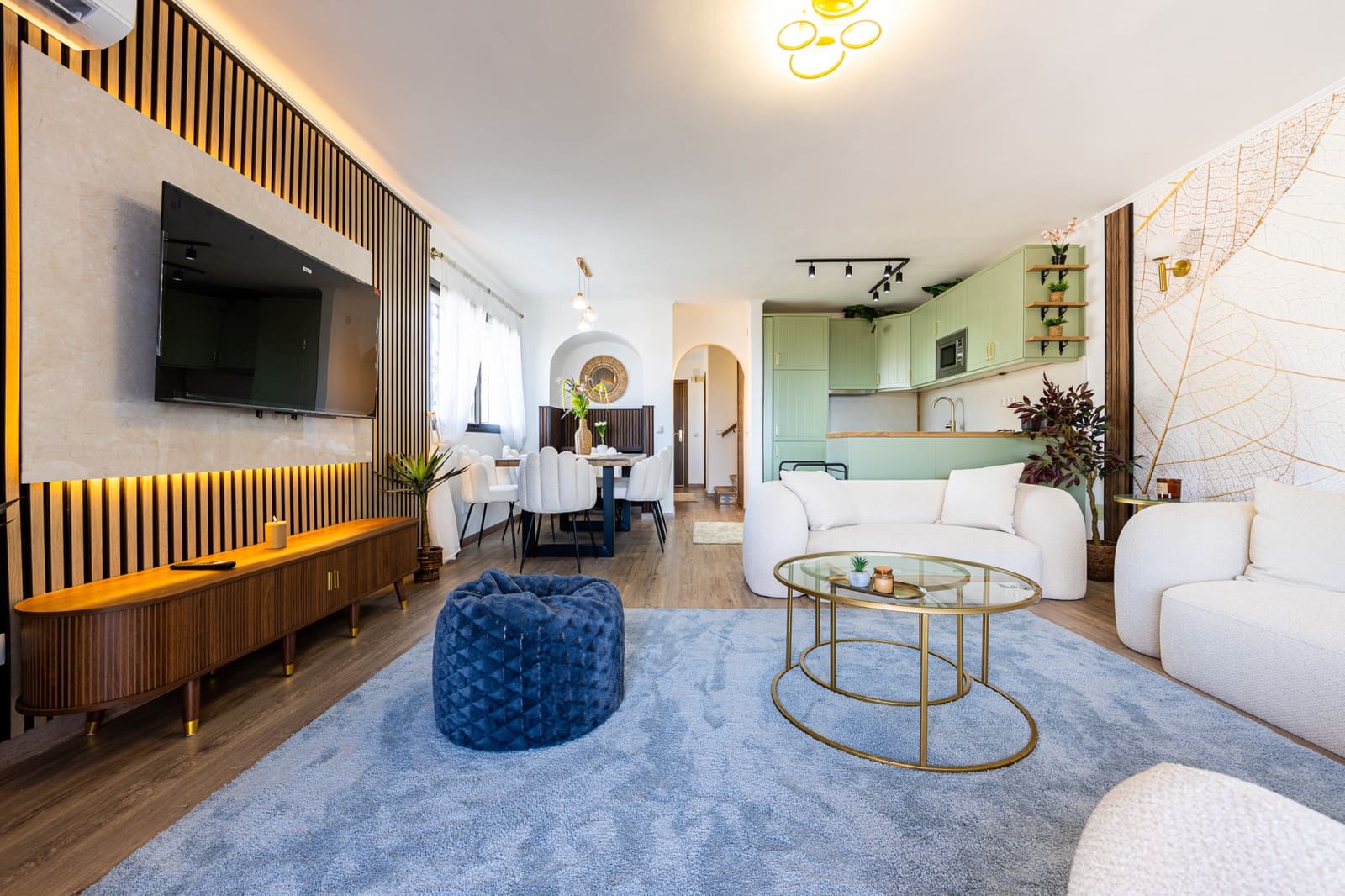 4 quarto Moradia Geminada para venda em Calahonda com piscina - 630 000 € (Ref: 10031362)