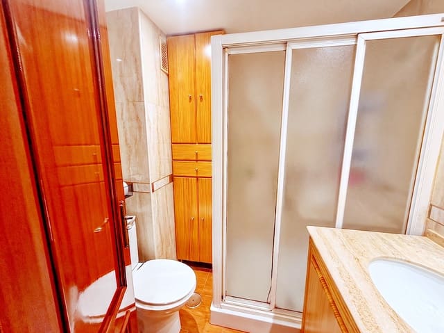 3 sovrum Lägenhet till salu i Torremolinos med garage - 315 000 € (Ref: 10036274)