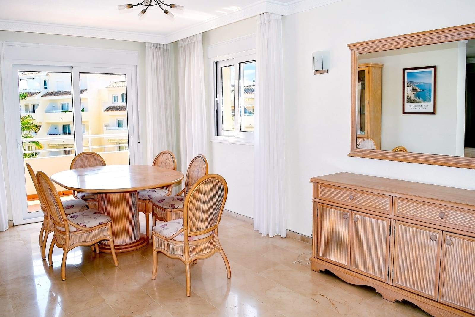 3 makuuhuone Huoneisto myytävänä paikassa Marbella mukana uima-altaan 
autotalli - 765 000 € (Ref: 10036275)