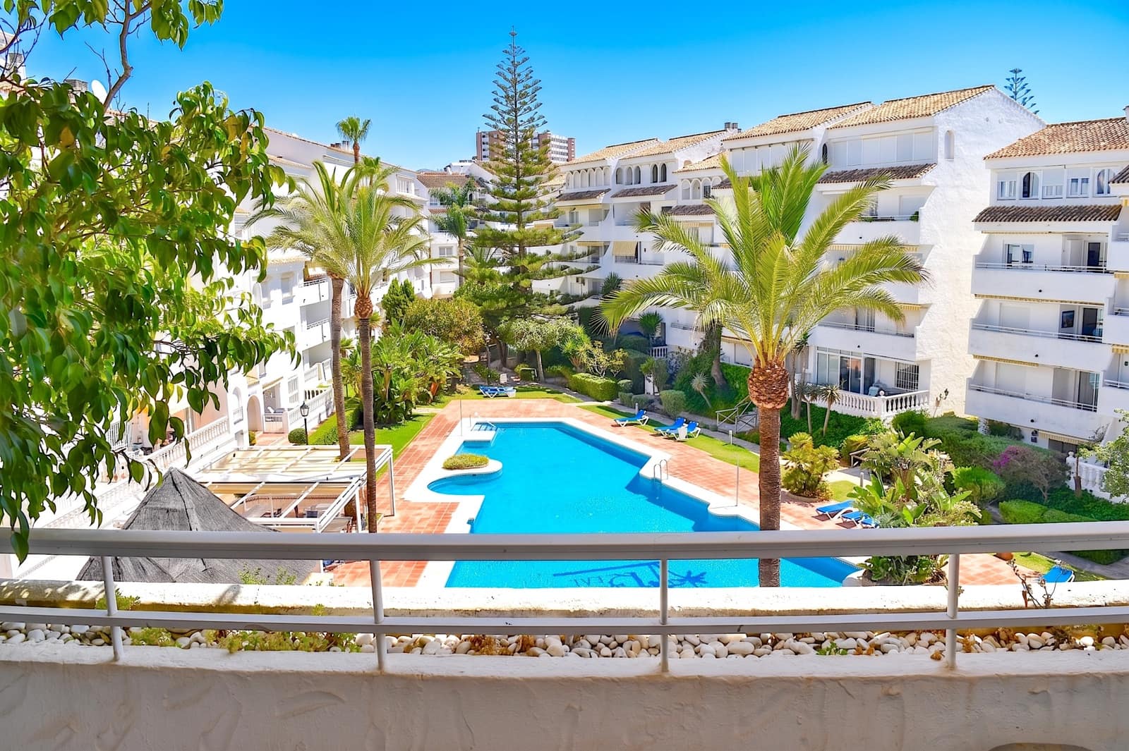3 makuuhuone Huoneisto myytävänä paikassa Marbella mukana uima-altaan 
autotalli - 765 000 € (Ref: 10036275)