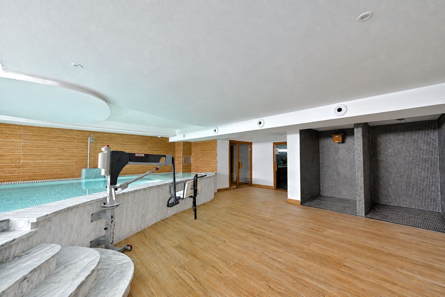 2 quarto Apartamento para venda em La Cala de Mijas com piscina garagem - 465 000 € (Ref: 10040227)