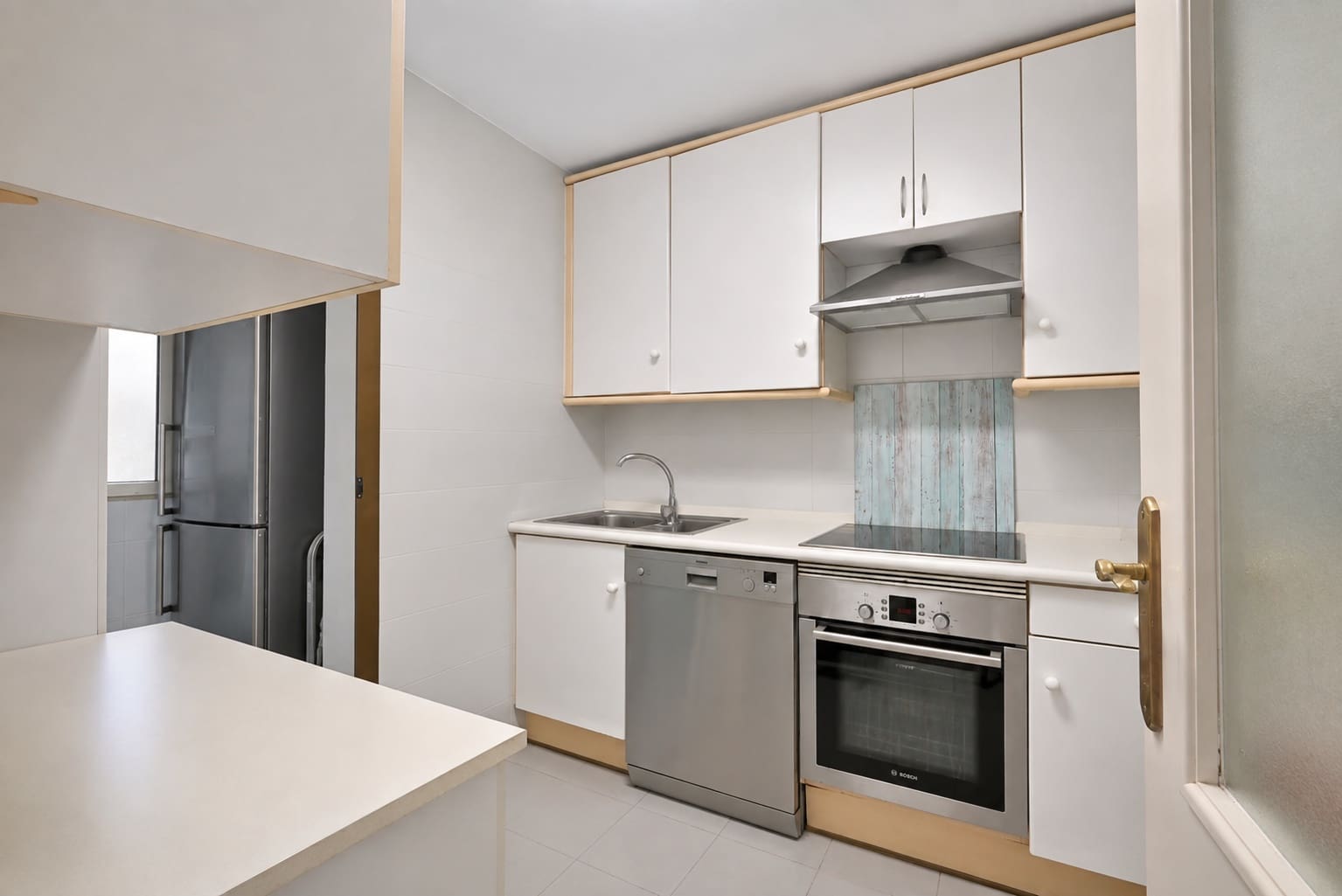 Apartamento de 3 habitaciones en Marbella en venta con piscina garaje - 575.000 € (Ref: 10040228)