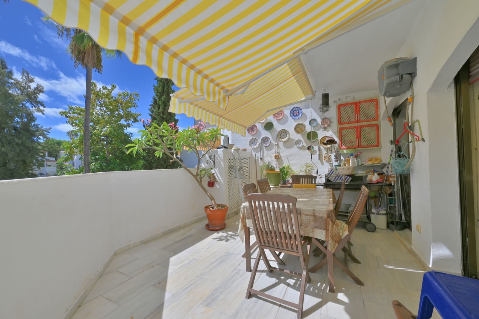 Apartamento de 3 habitaciones en Marbella en venta con piscina garaje - 575.000 € (Ref: 10040228)