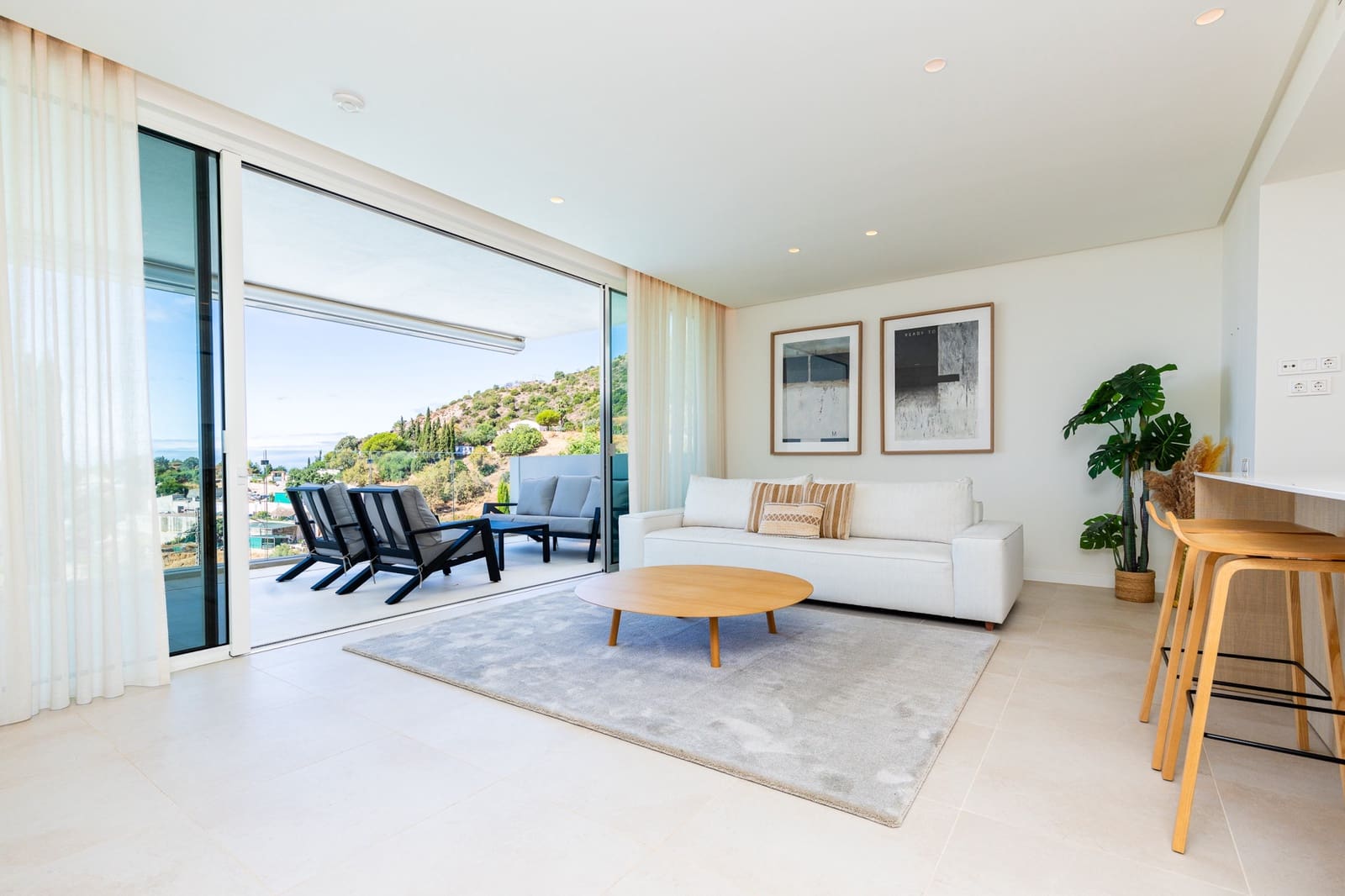 2 sovrum Lägenhet till salu i Ojen med pool garage - 675 000 € (Ref: 10042330)