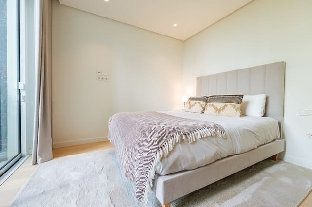 2 sovrum Lägenhet till salu i Ojen med pool garage - 675 000 € (Ref: 10042330)