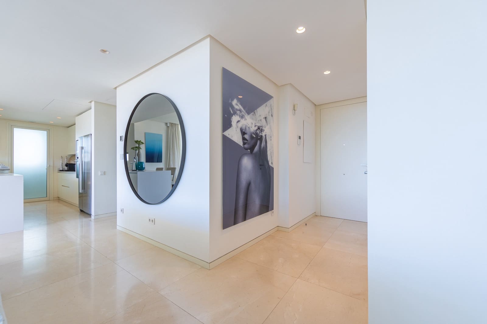 3 sypialnia Apartament na sprzedaż w Ojen z basenem garażem - 1 350 000 € (Ref: 10042331)