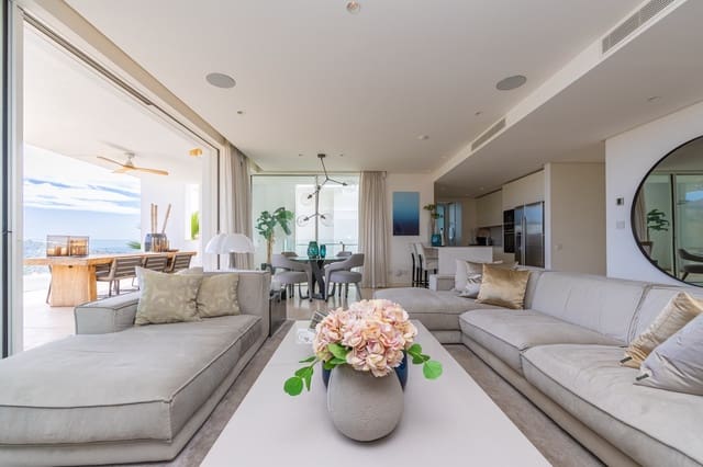 3 sypialnia Apartament na sprzedaż w Ojen z basenem garażem - 1 350 000 € (Ref: 10042331)