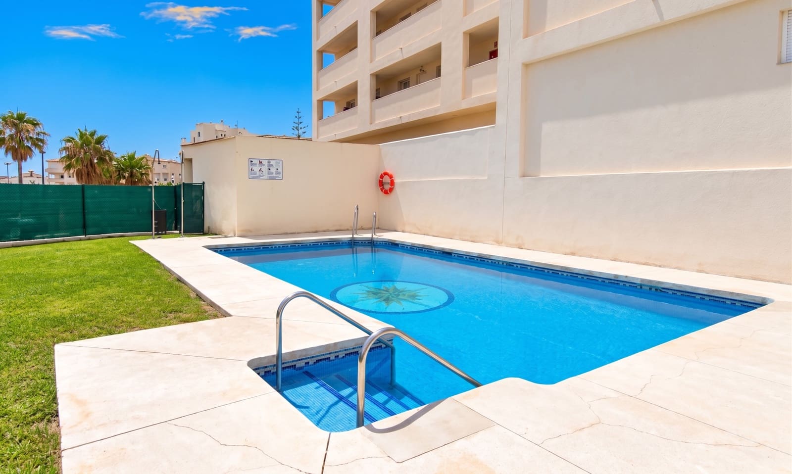2 bedroom Apartment for sale in Torrequebrada with pool garage - € 338,300 (Ref: 10044253)