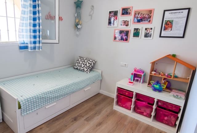 2 makuuhuone Huoneisto myytävänä paikassa Torrequebrada, Benalmádena mukana uima-altaan 
autotalli - 338 300 € (Ref: 10044253)