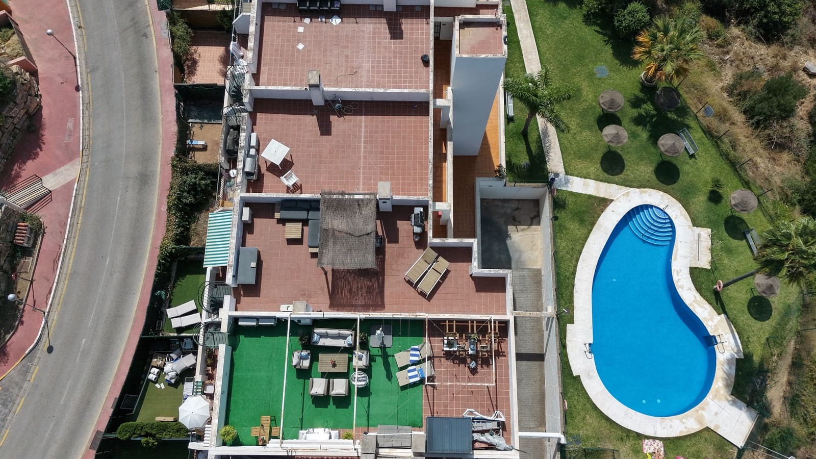 Ático de 3 habitaciones en Miraflores en venta con piscina garaje - 359.000 € (Ref: 10054513)