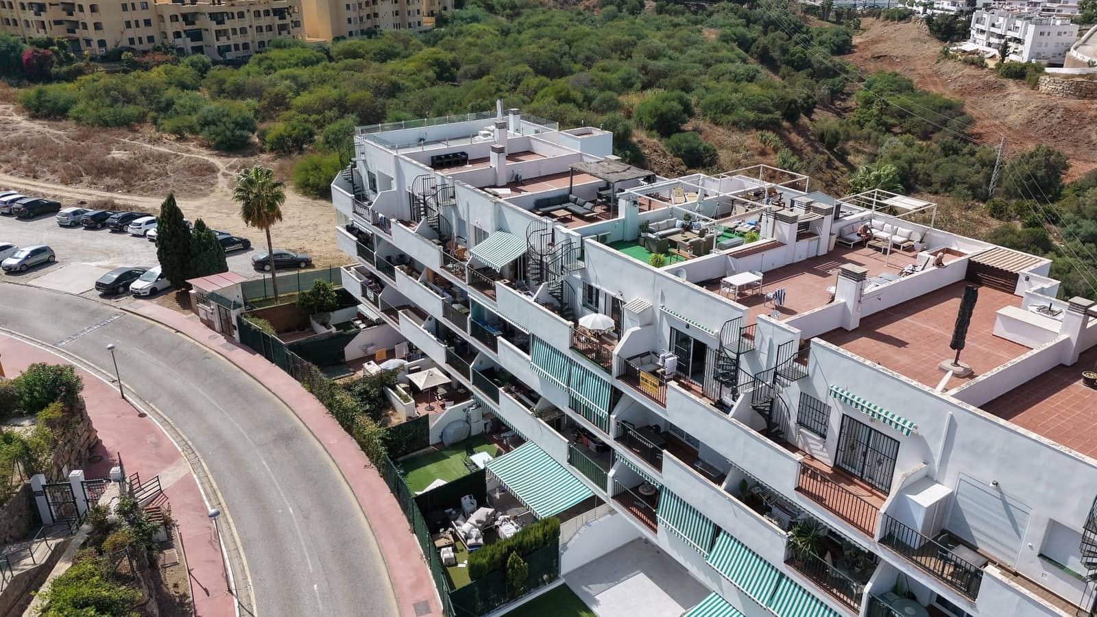 Ático de 3 habitaciones en Miraflores en venta con piscina garaje - 359.000 € (Ref: 10054513)