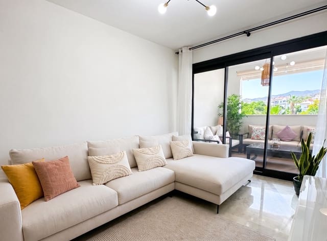 2 sovrum Lägenhet till salu i Torrequebrada, Benalmádena med pool garage - 399 000 € (Ref: 10070290)