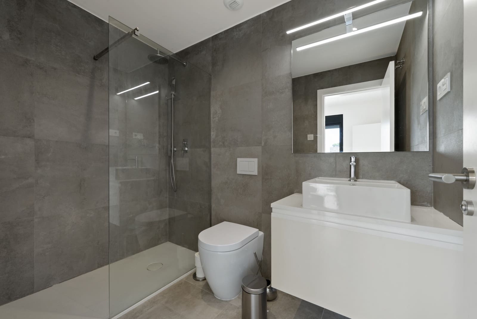 3 soverom Penthouse til salgs i La Cala de Mijas med svømmebasseng garasje - € 1 200 000 (Ref: 10071849)