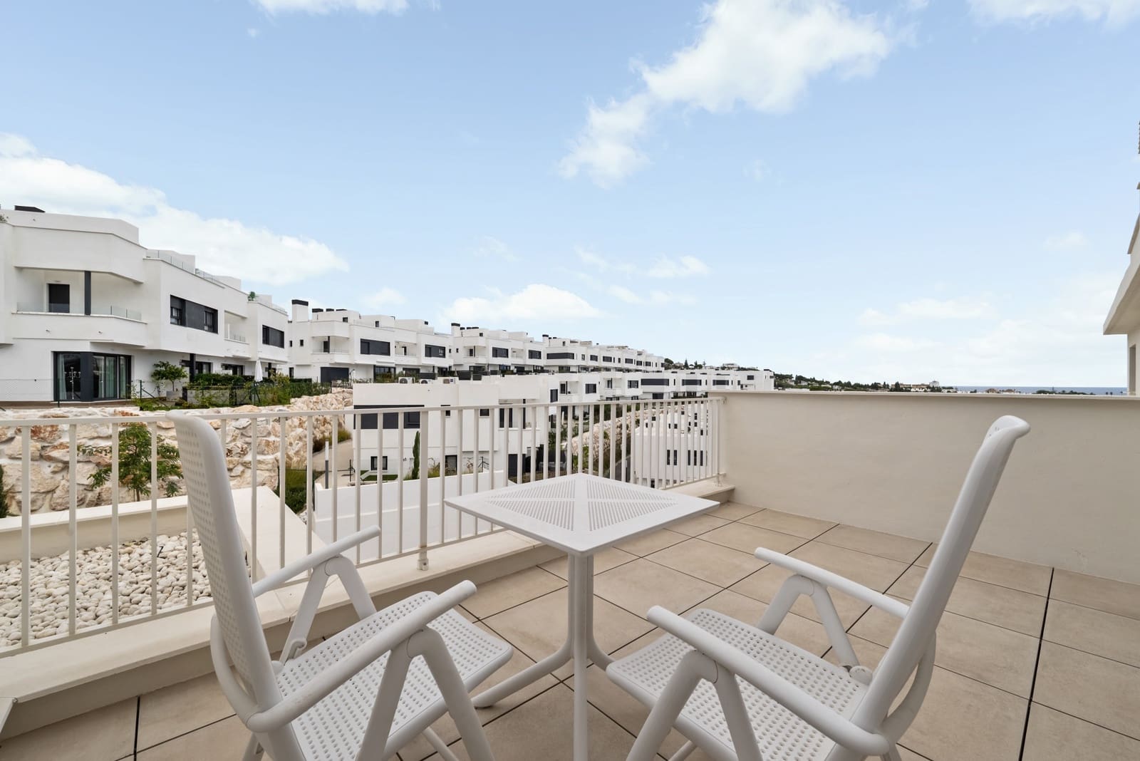 3 soverom Penthouse til salgs i La Cala de Mijas med svømmebasseng garasje - € 1 200 000 (Ref: 10071849)