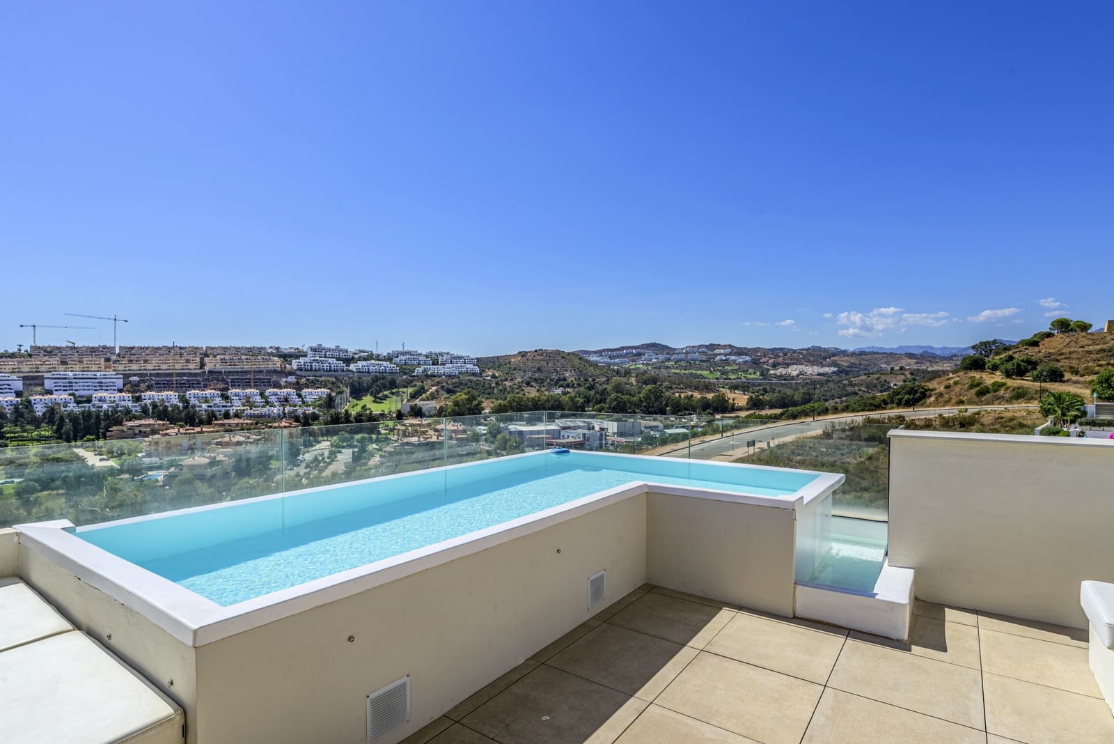 3 Zimmer Penthouse zu verkaufen in La Cala de Mijas mit Pool Garage - 1.200.000 € (Ref: 10071849)