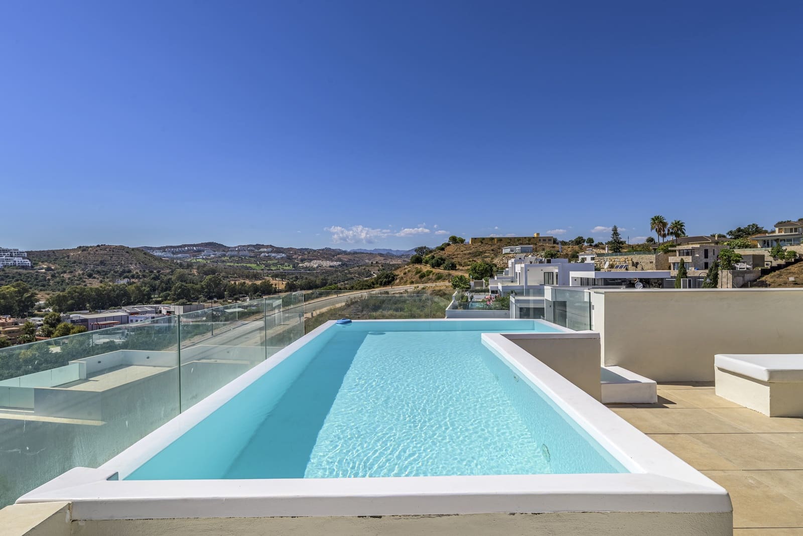 3 Zimmer Penthouse zu verkaufen in La Cala de Mijas mit Pool Garage - 1.200.000 € (Ref: 10071849)