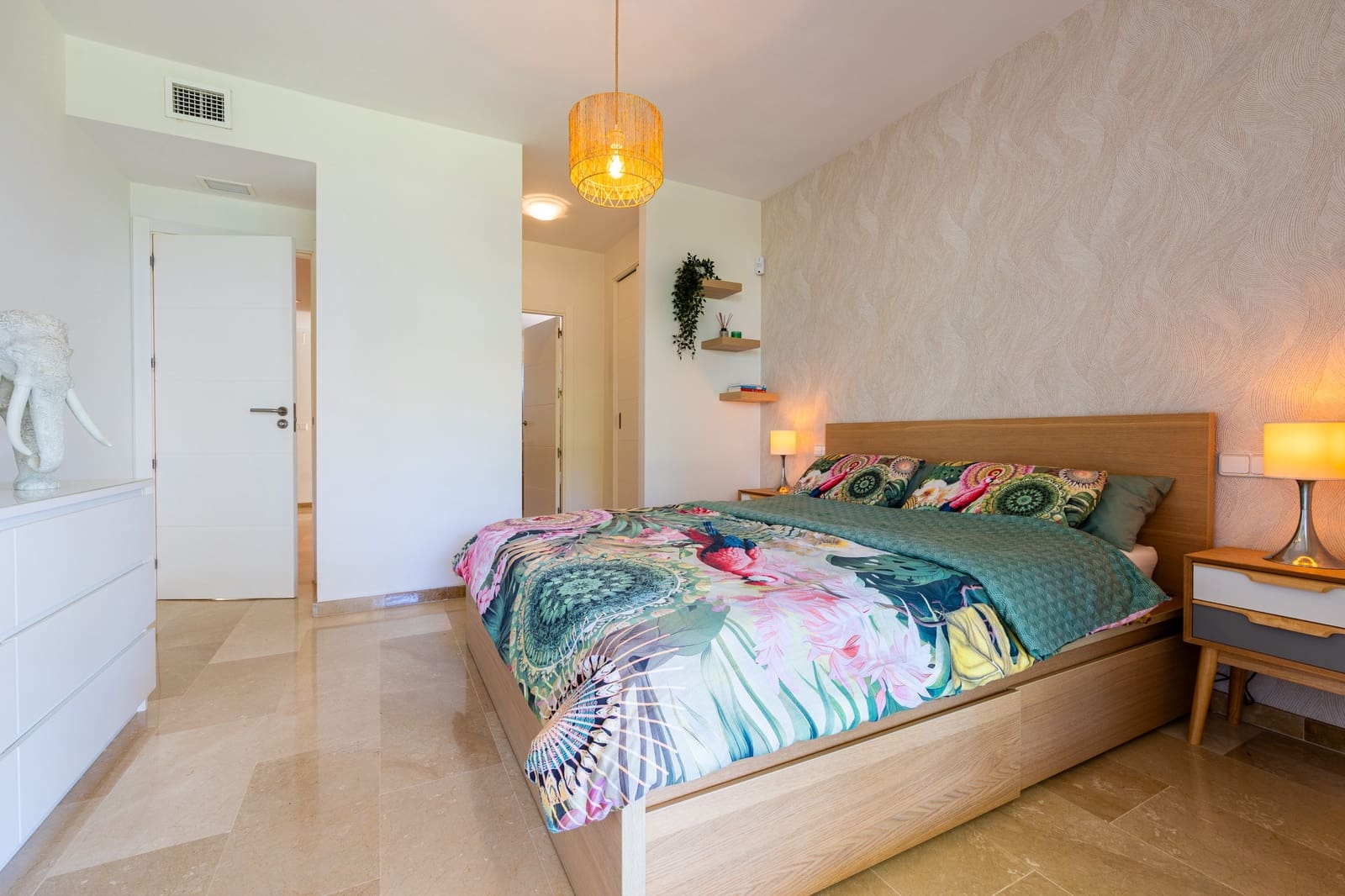 3 sypialnia Apartament na sprzedaż w La Cala de Mijas z basenem garażem - 845 000 € (Ref: 10074773)