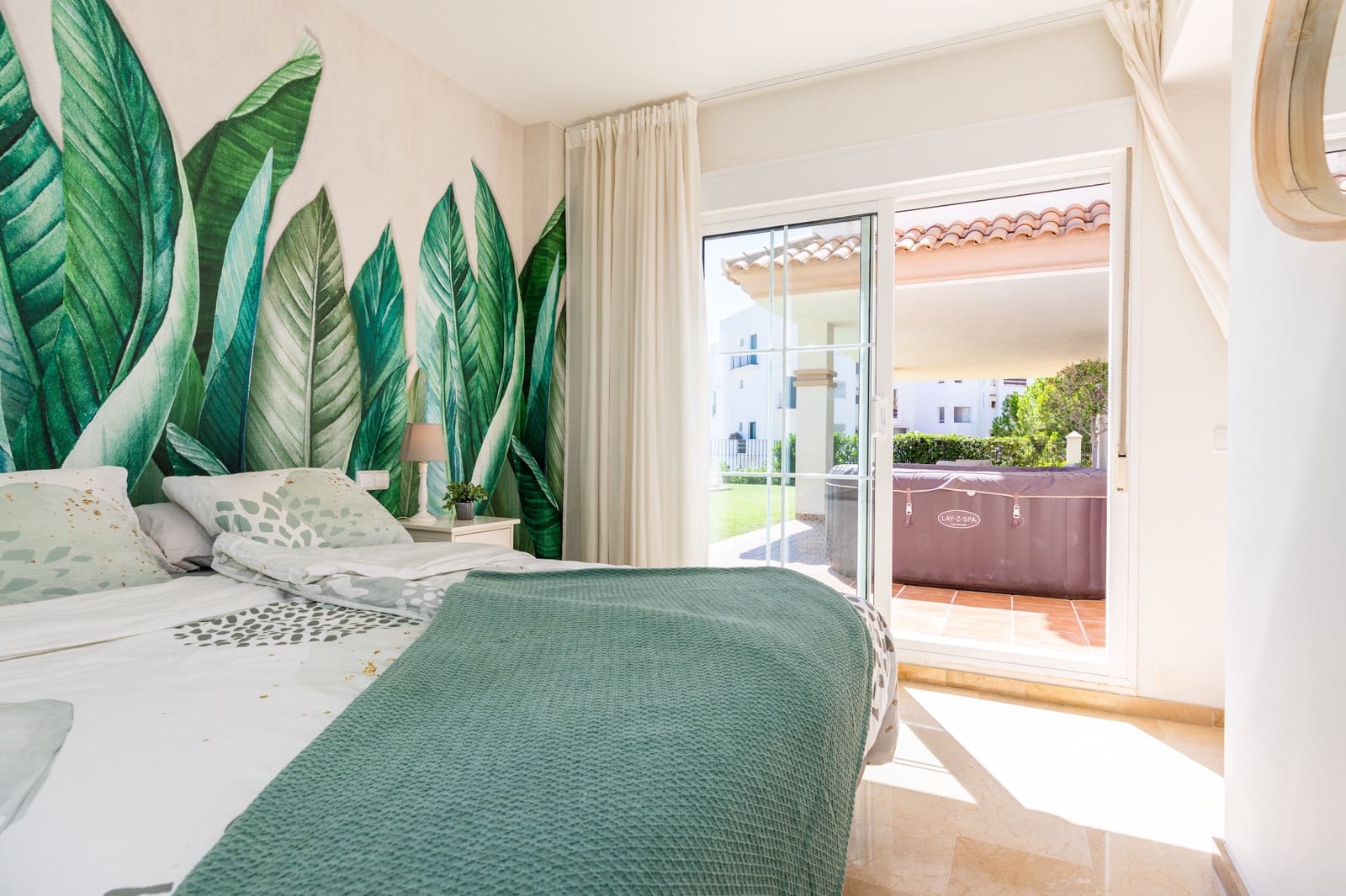 3 sypialnia Apartament na sprzedaż w La Cala de Mijas z basenem garażem - 845 000 € (Ref: 10074773)
