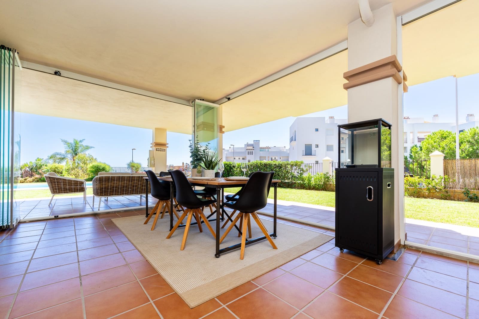 3 sypialnia Apartament na sprzedaż w La Cala de Mijas z basenem garażem - 845 000 € (Ref: 10074773)