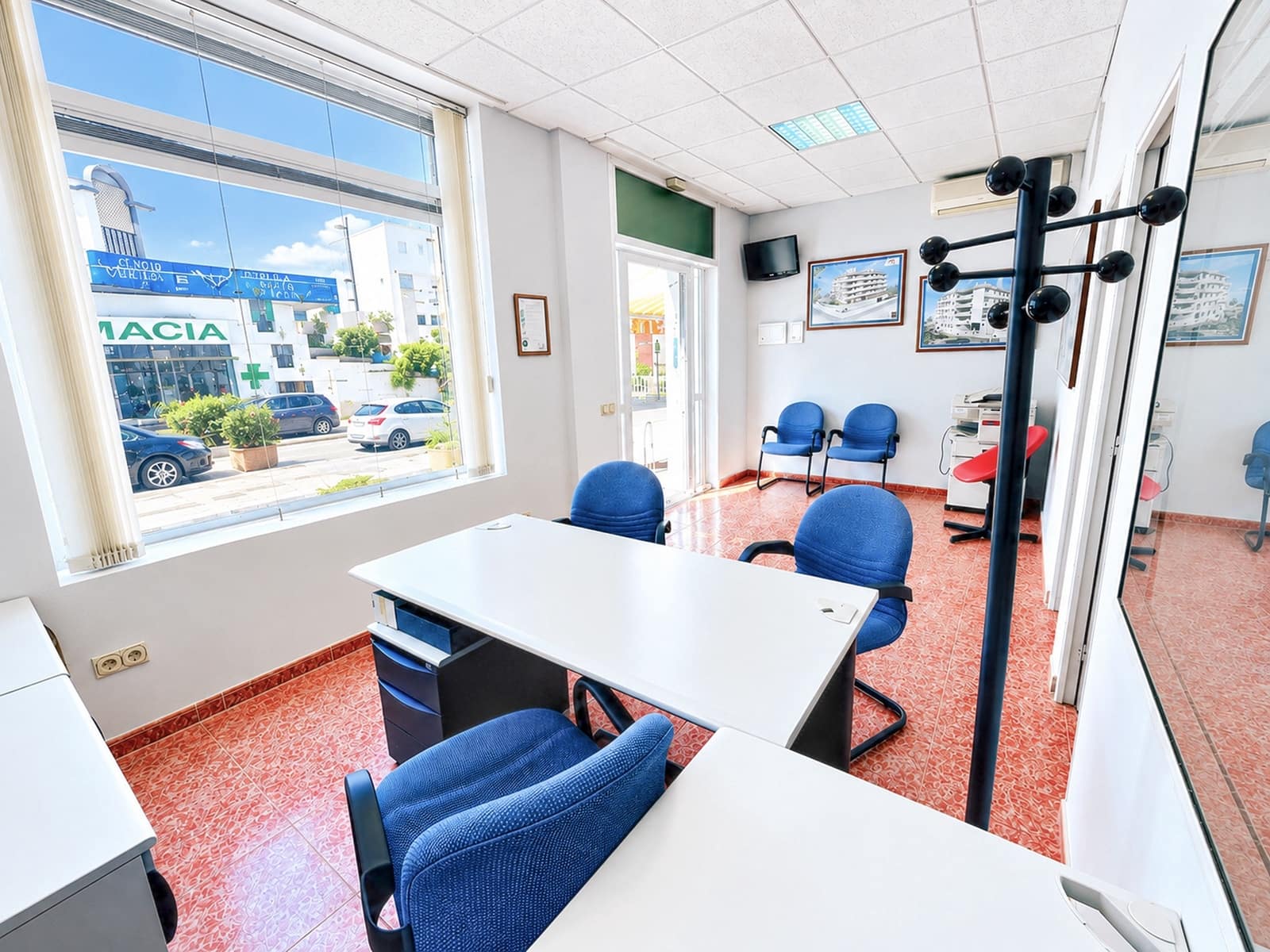 Kontor til salgs i Benalmadena - € 159 000 (Ref: 10094060)
