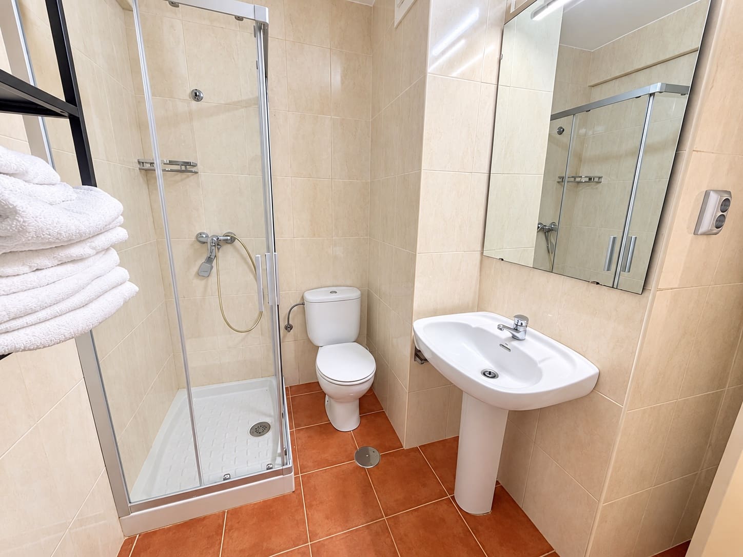 Yksiö myytävänä paikassa Torremolinos mukana uima-altaan - 190 000 € (Ref: 10106610)