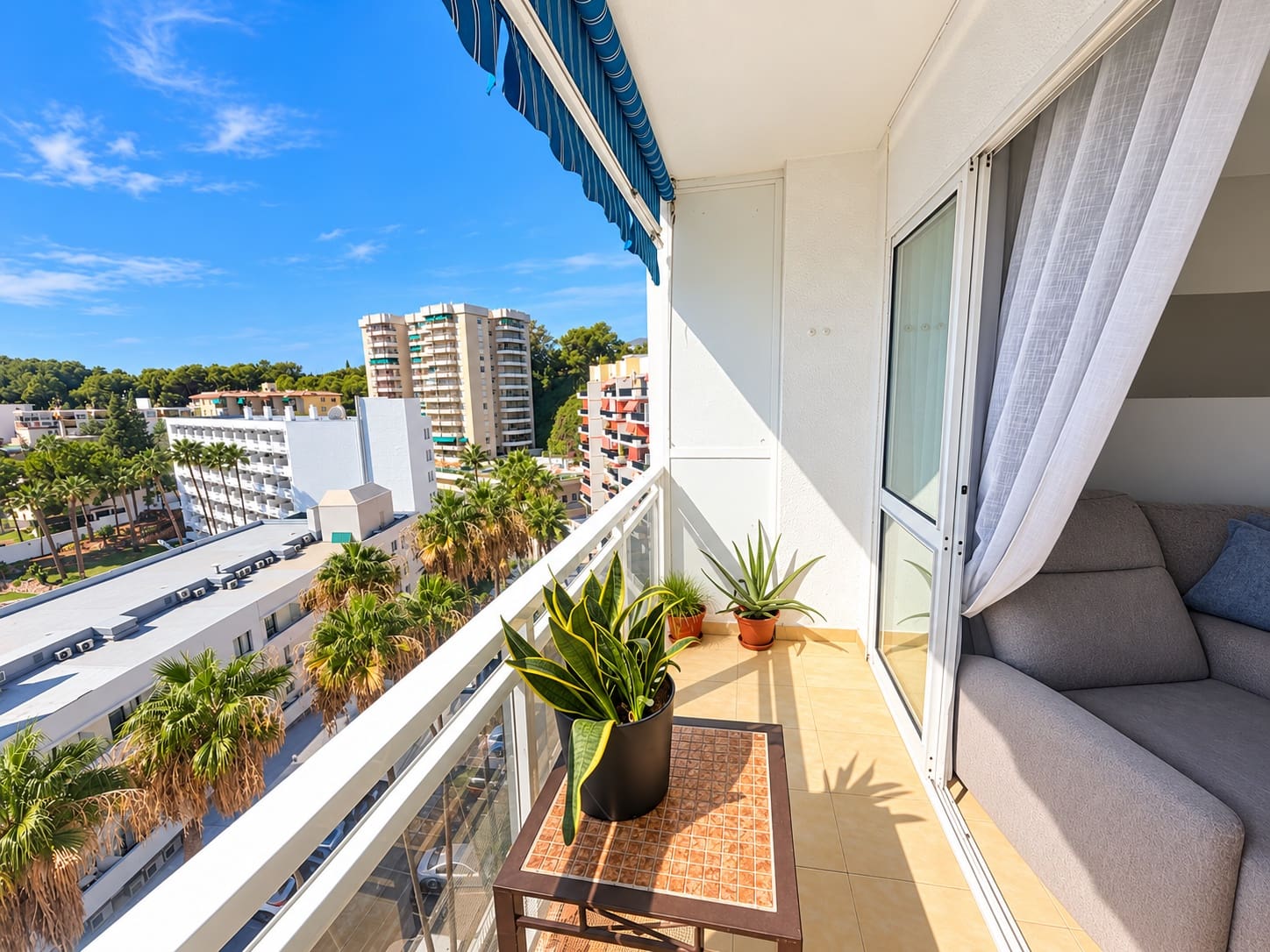 Yksiö myytävänä paikassa Torremolinos mukana uima-altaan - 190 000 € (Ref: 10106610)