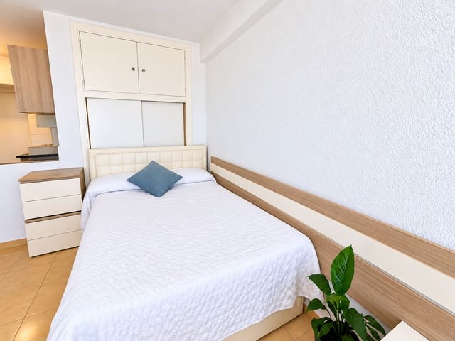 Studio til salgs i Torremolinos med svømmebasseng - € 190 000 (Ref: 10106610)