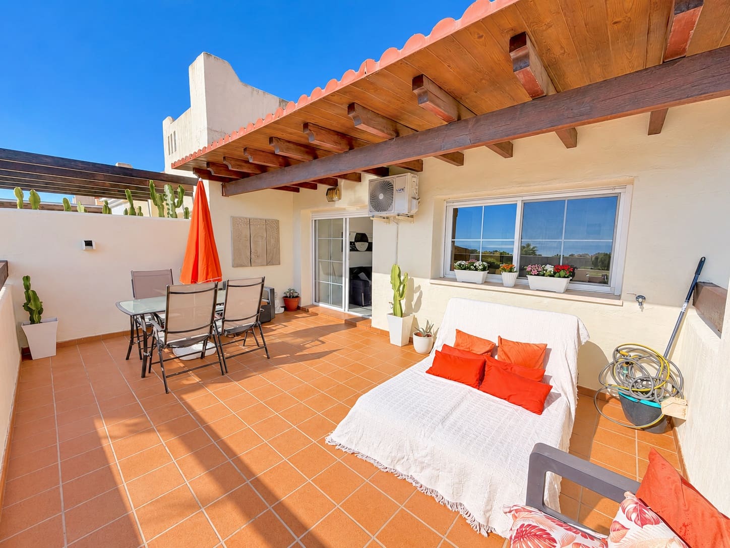 2 slaapkamer Penthouse te koop in Benalmadena Costa met zwembad garage - € 515.000 (Ref: 10110469)