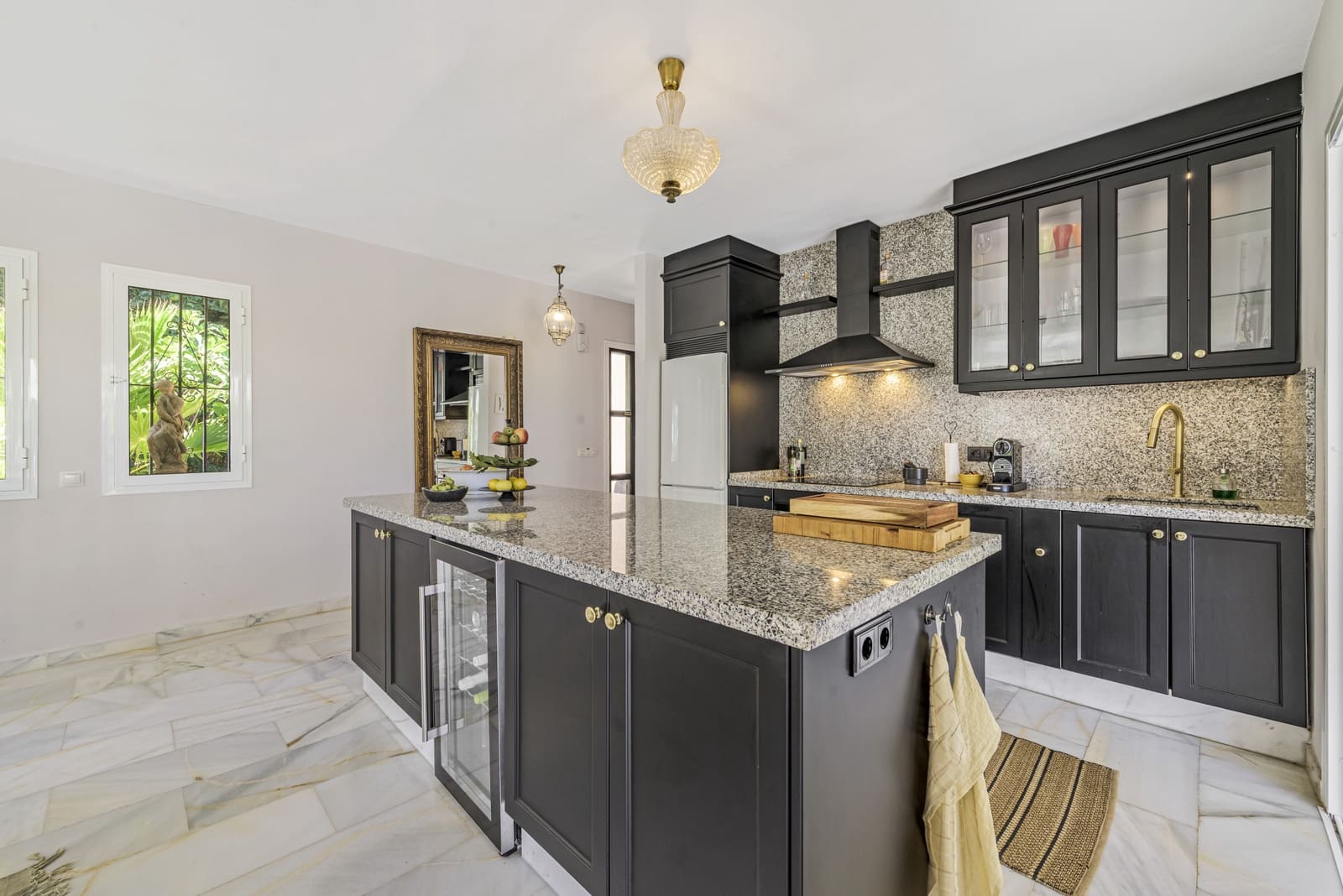 3 makuuhuone Huvila myytävänä paikassa Mijas Costa mukana uima-altaan - 749 000 € (Ref: 10115415)